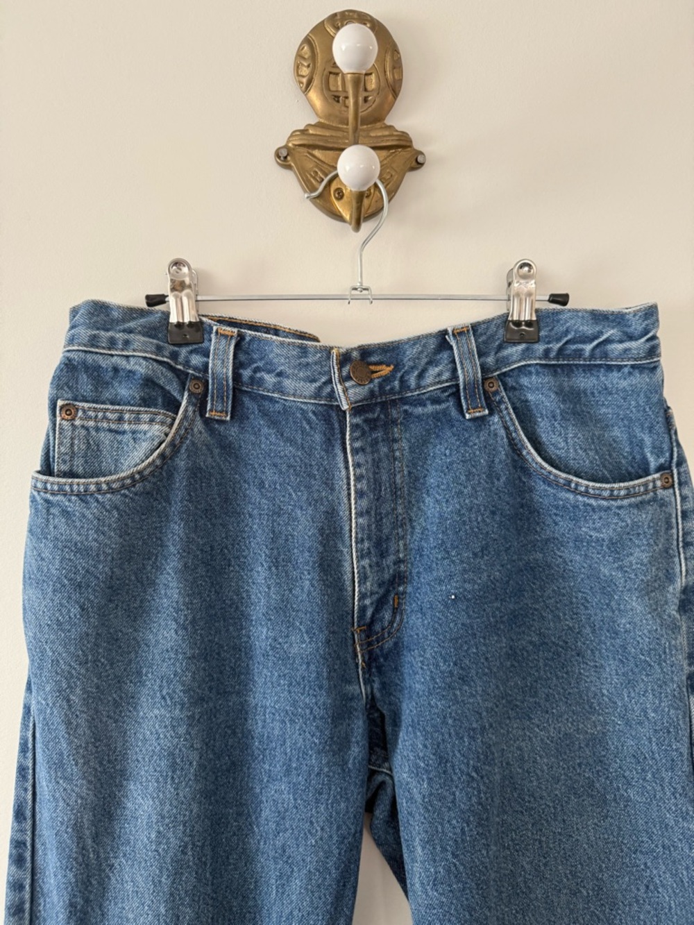 Vintage Dakota Men’s Denim with Dark Wash - Picture 3 of 5